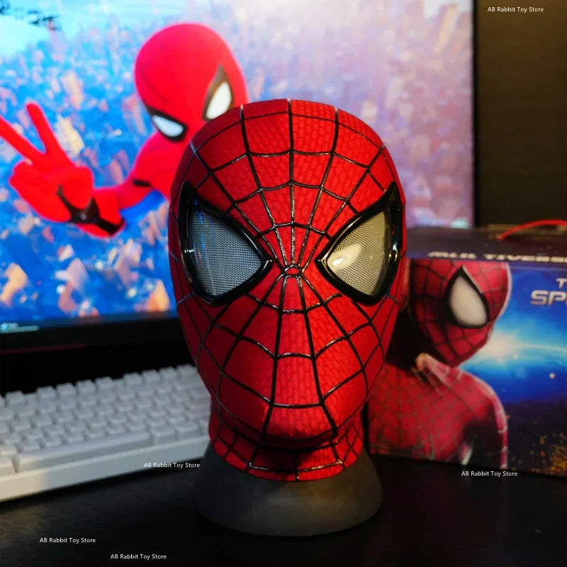 The Amazing Spider-Man Electronic Helmet - Image 2
