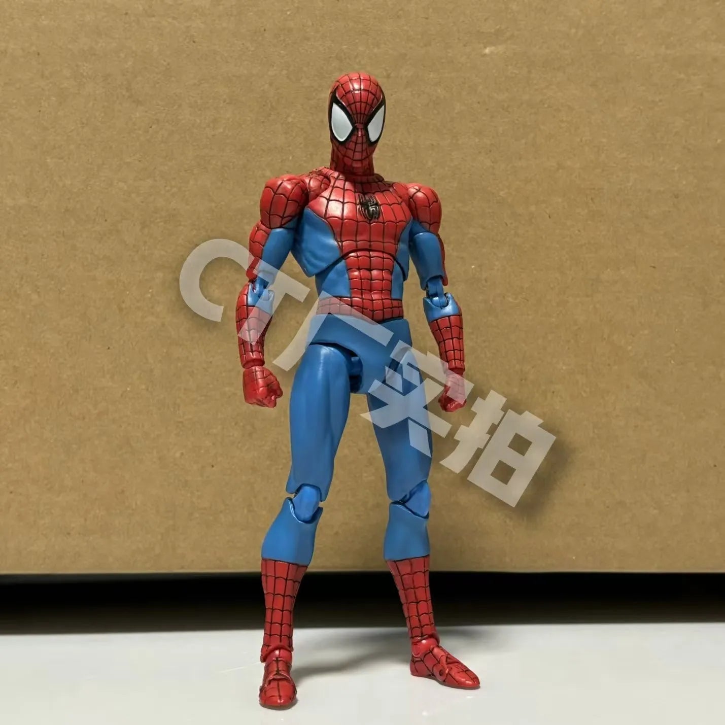 Spider-Man MAFEX 185 - Image 4